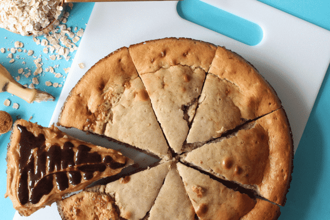 This healthy banana cake is AMAZING! ONLY 90 calories, 2 Weight Watcher Points Plus per slice! The Diet Chef #HealthyCake #WeightWatchers