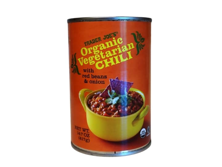 An image of a can of Trader Joe's organic vegetarian chili.